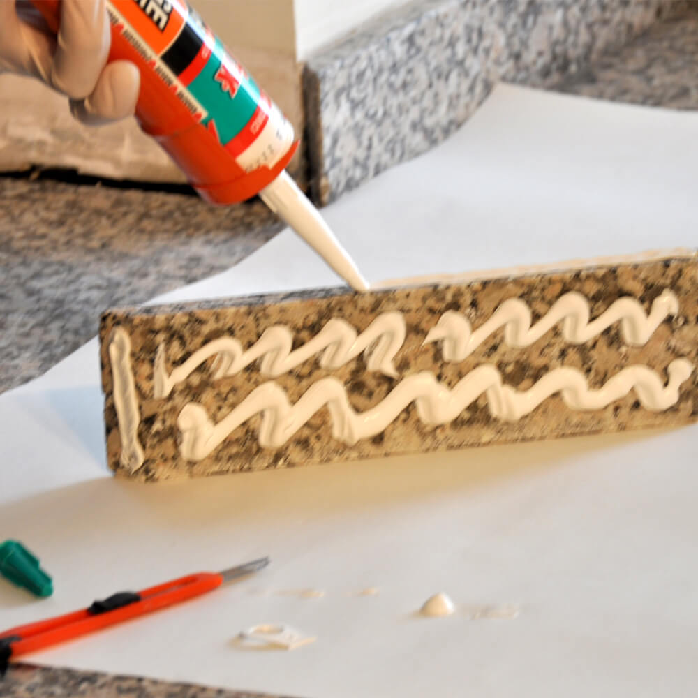 AC605 Acrylic Sealant